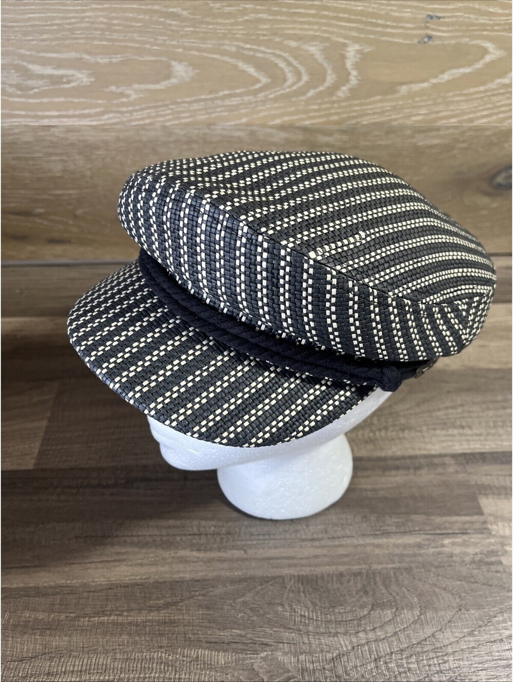 Brixton Hat Fiddler Cap Black & Cream ( 7.25) Men Woven Classic Hat